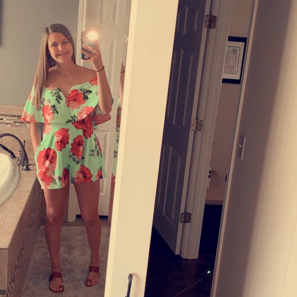 Meet your Posher, Hannah - Picture 1 of 1